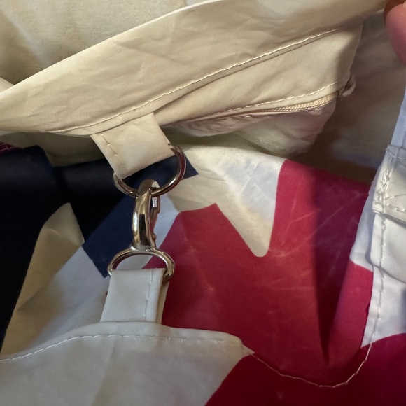 F2 Sail Crossbody Courier Bag - Picture 4 of 10